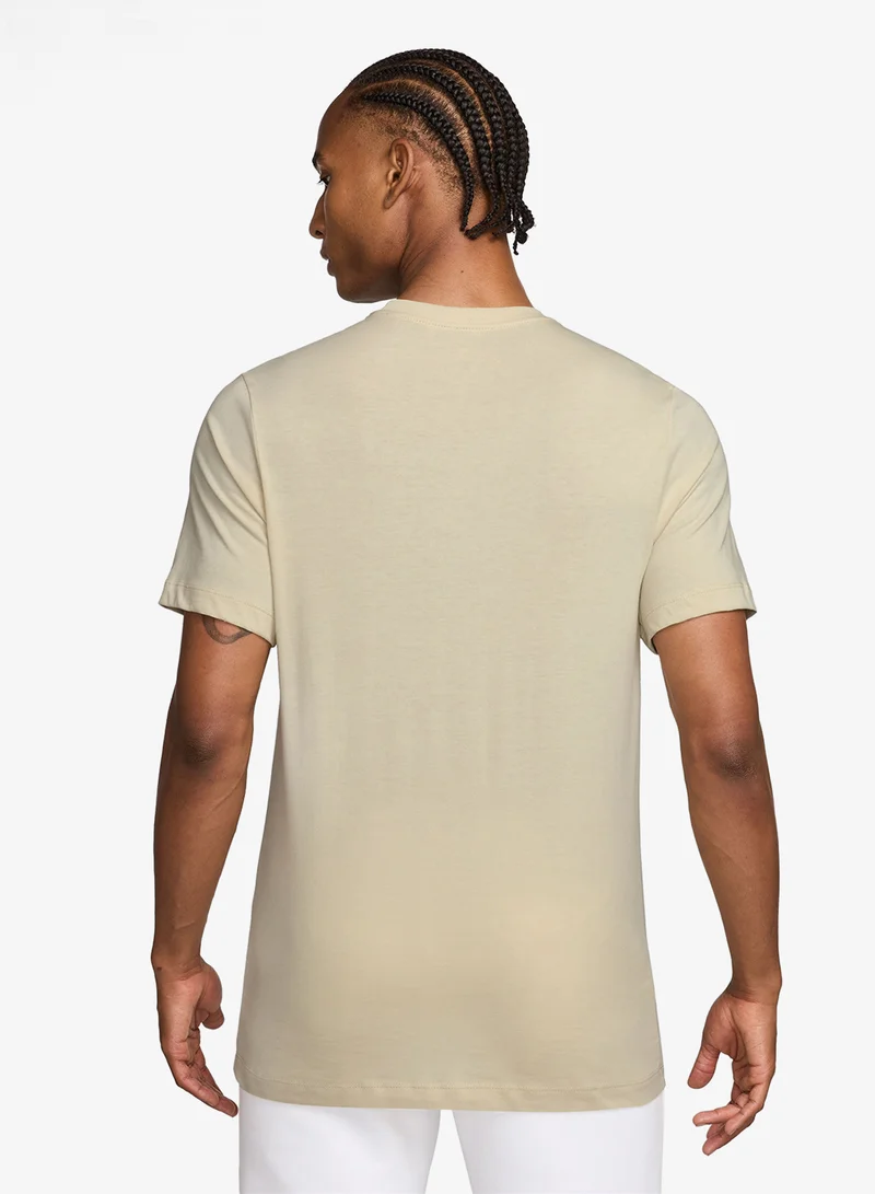 Nike Nsw Standard Celebrate Brand T-Shirt